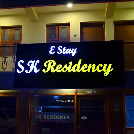 Estay Sk Residency Ooty Exteriör bild