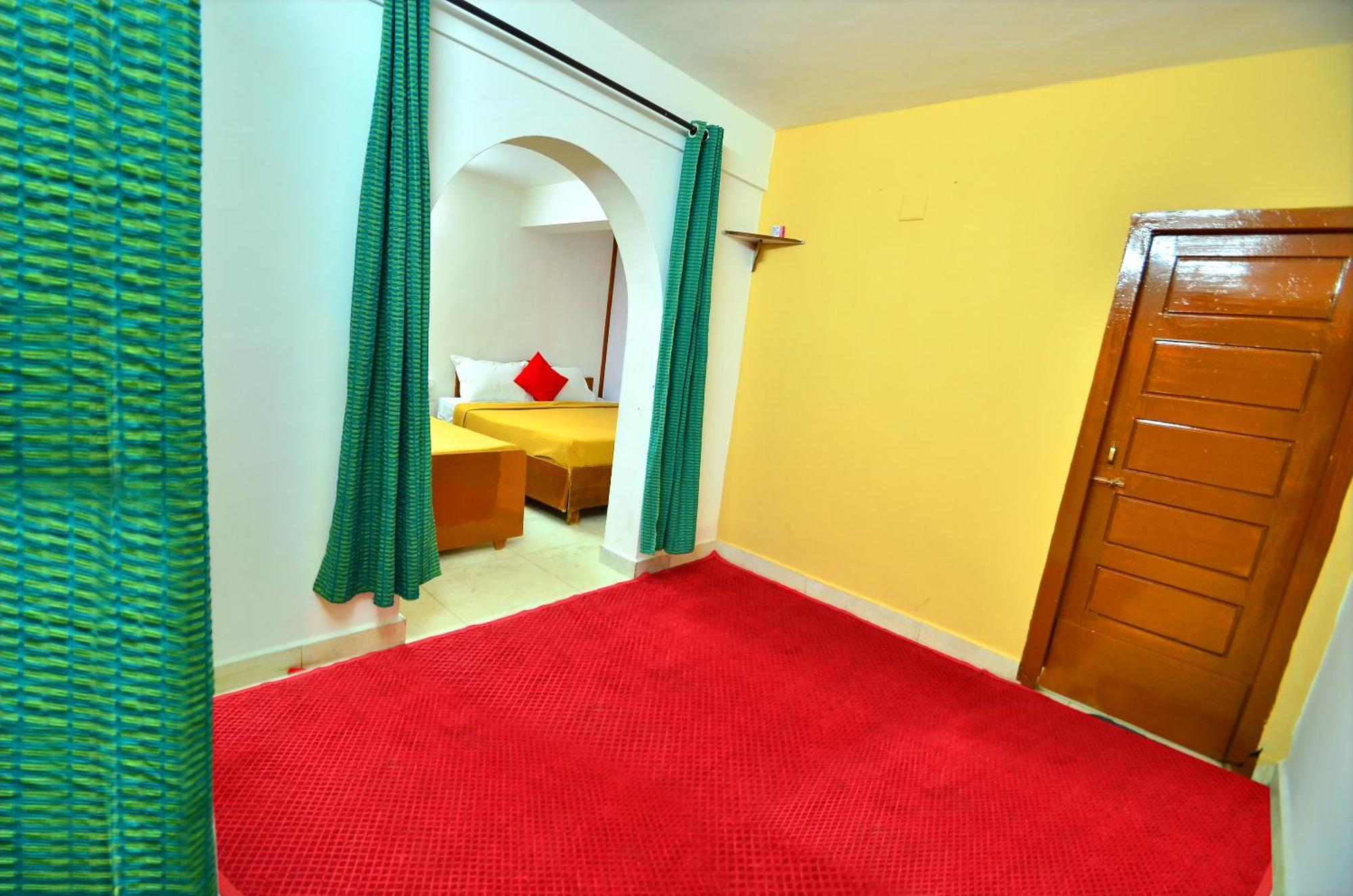 Estay Sk Residency Ooty Exteriör bild