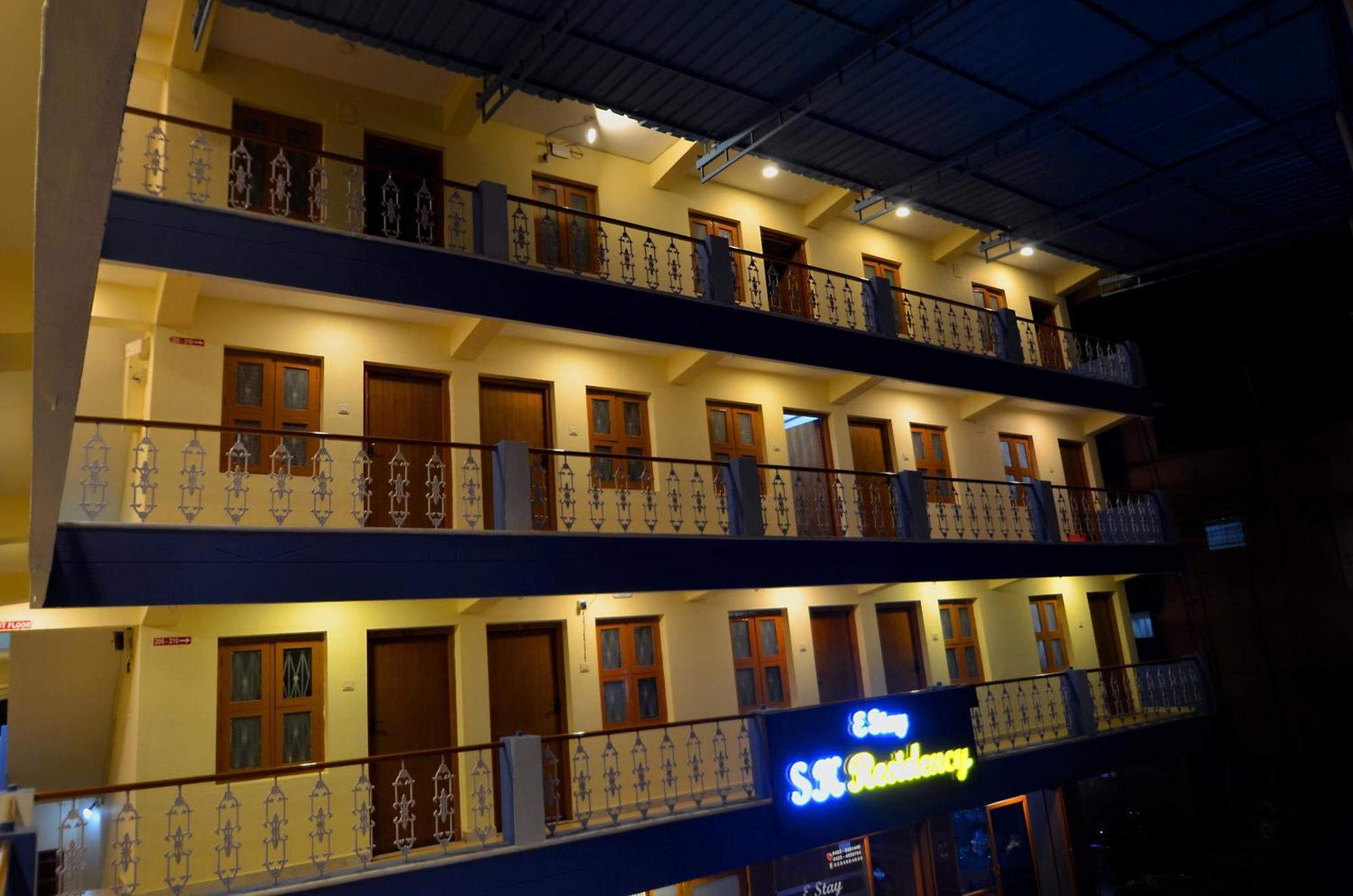 Estay Sk Residency Ooty Exteriör bild