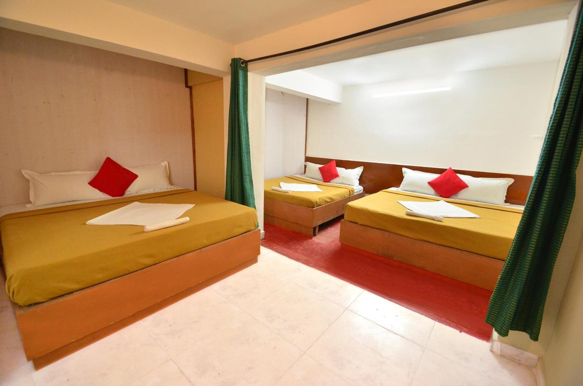 Estay Sk Residency Ooty Exteriör bild