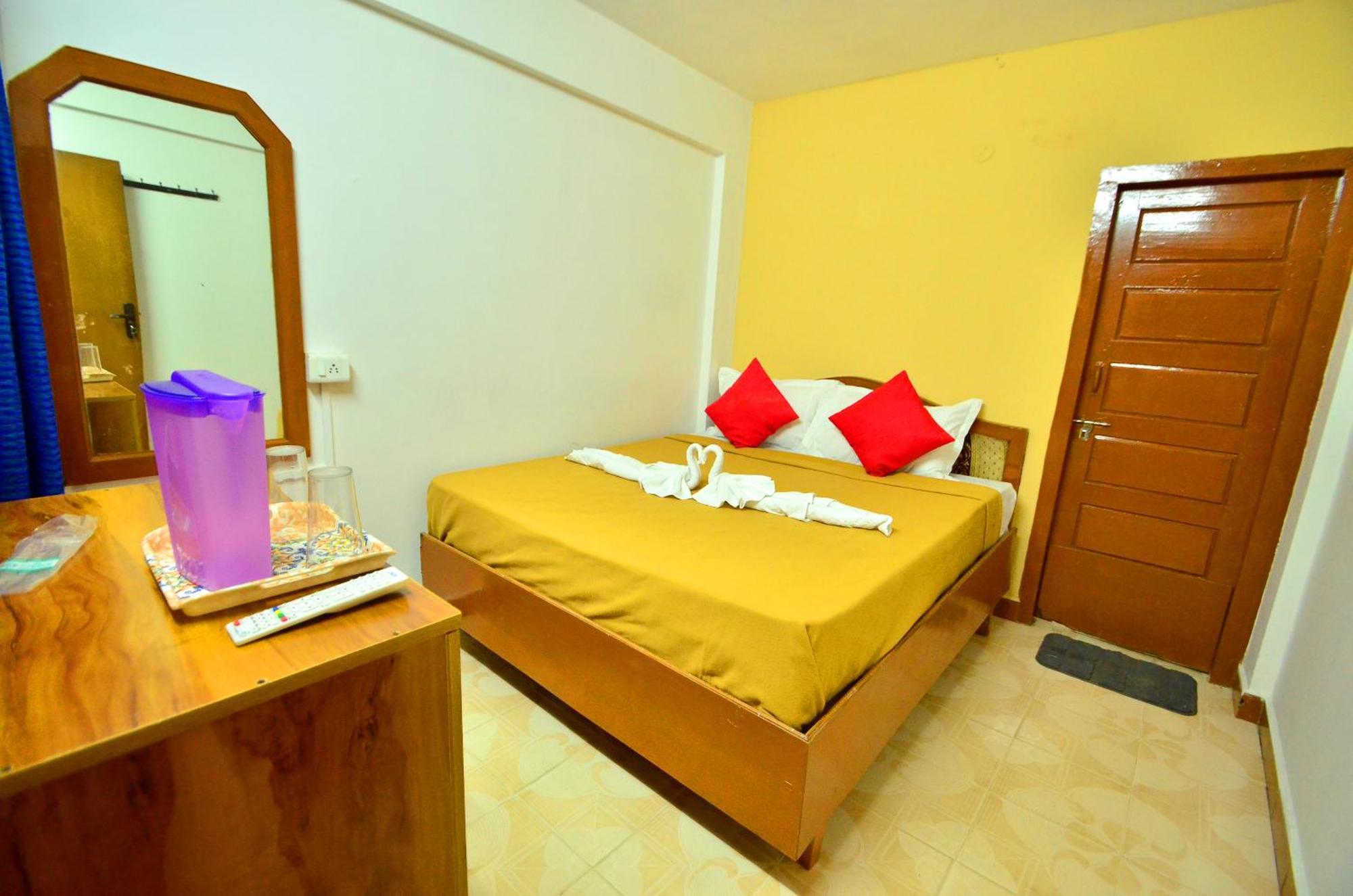 Estay Sk Residency Ooty Exteriör bild